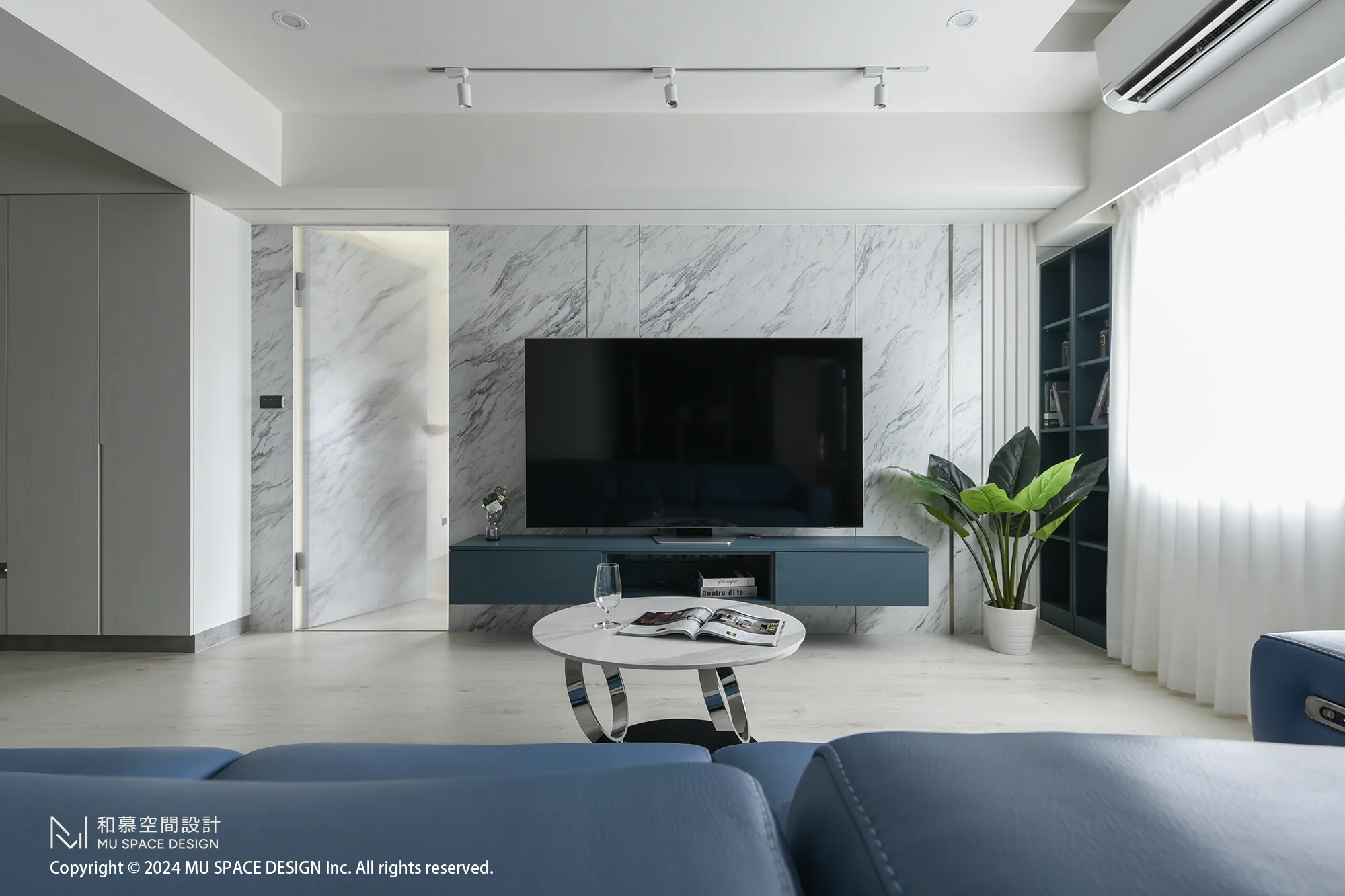 Mi-living room-1